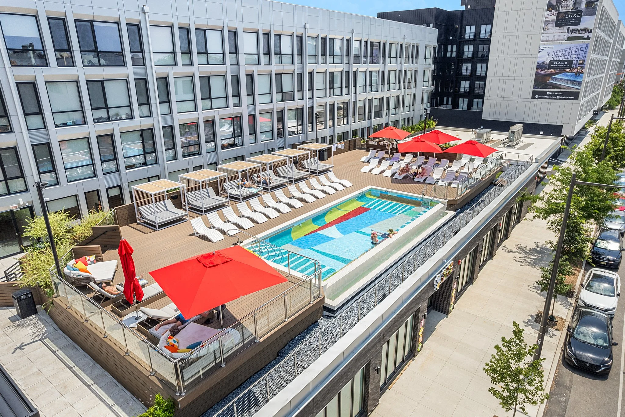 Rooftop Pool — The Americana